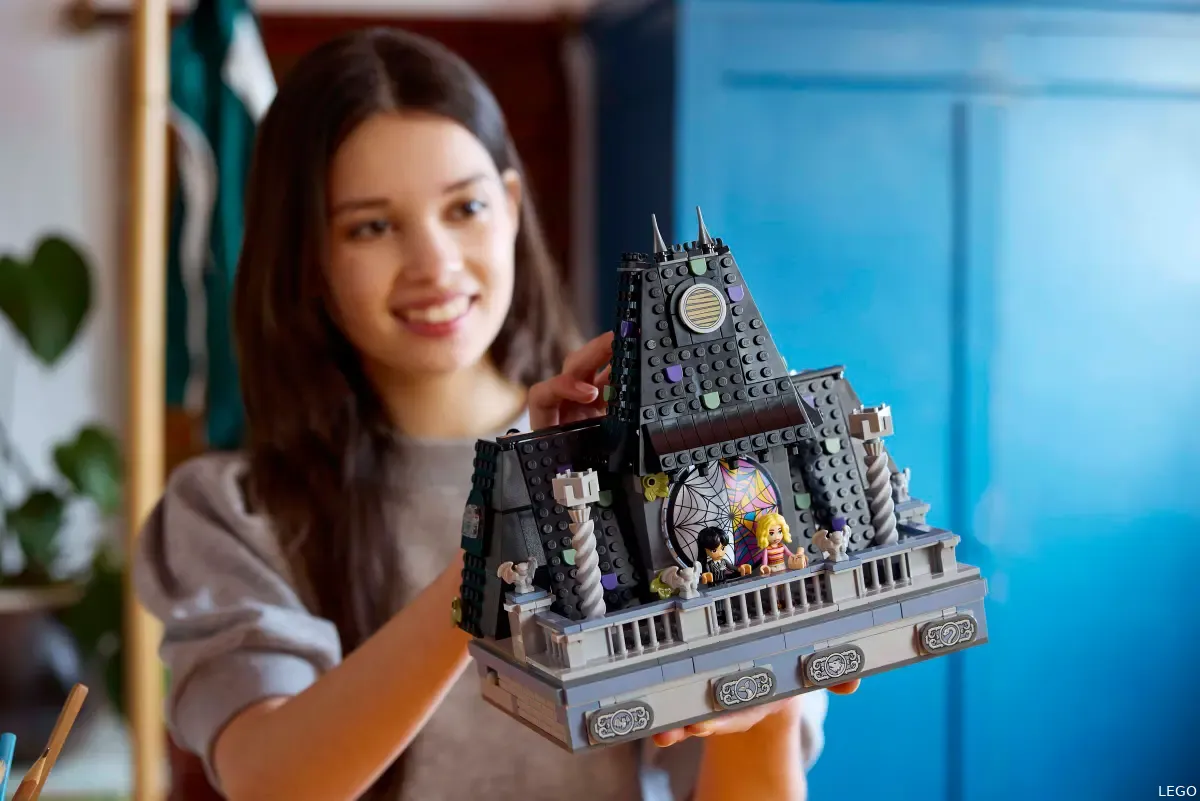 lego wednesday enid room