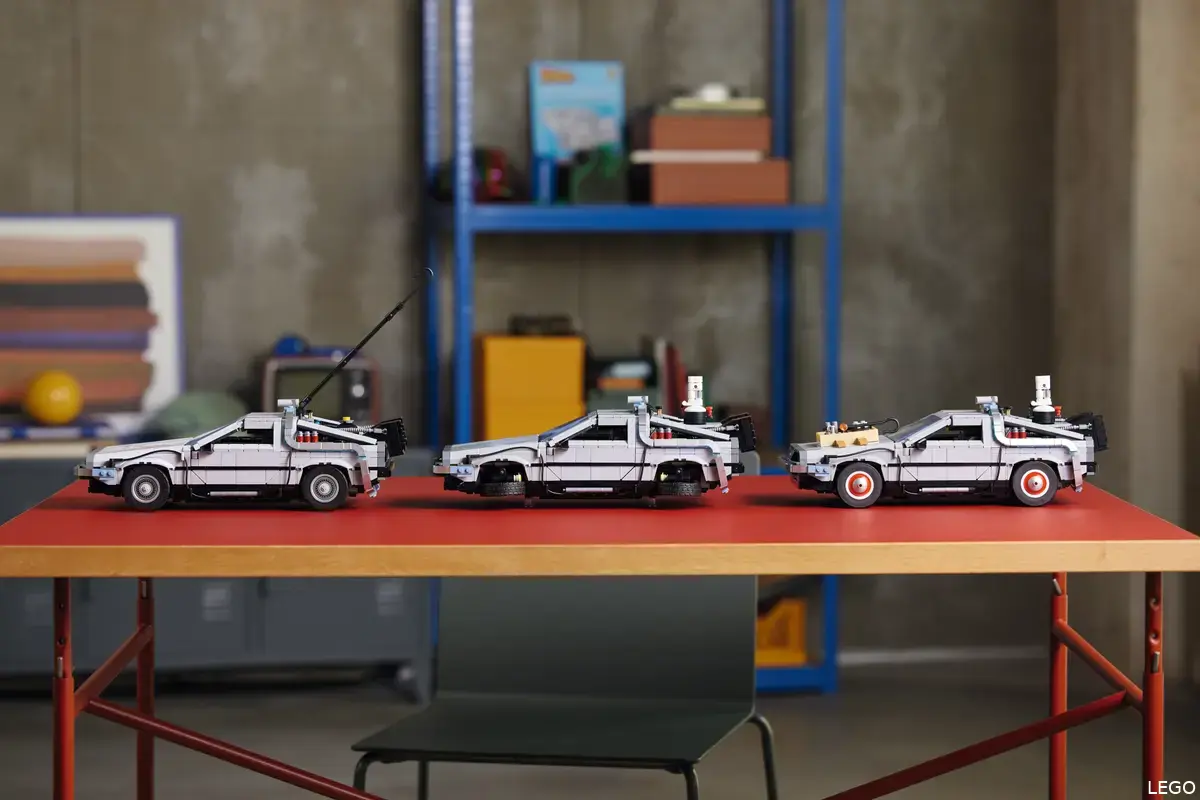 lego back to the future delorean
