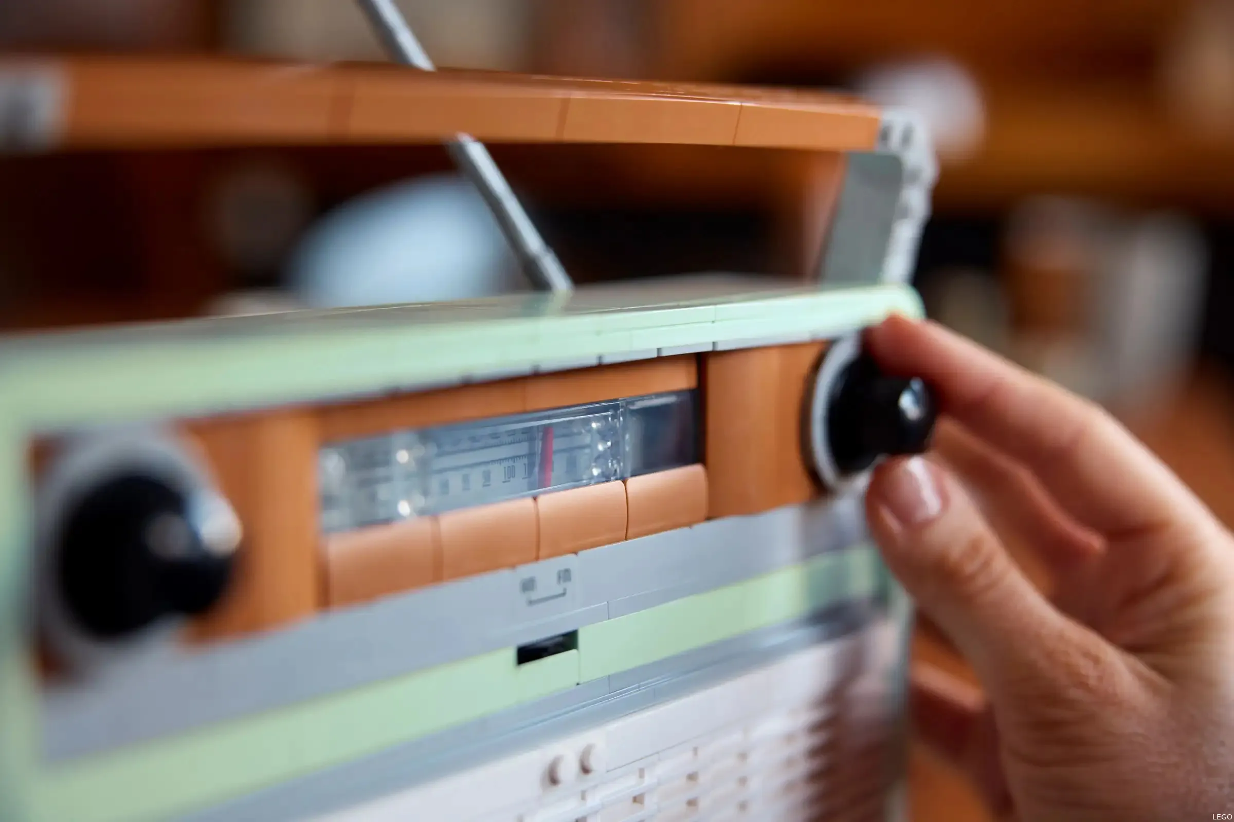 lego icons retro draagbare radio