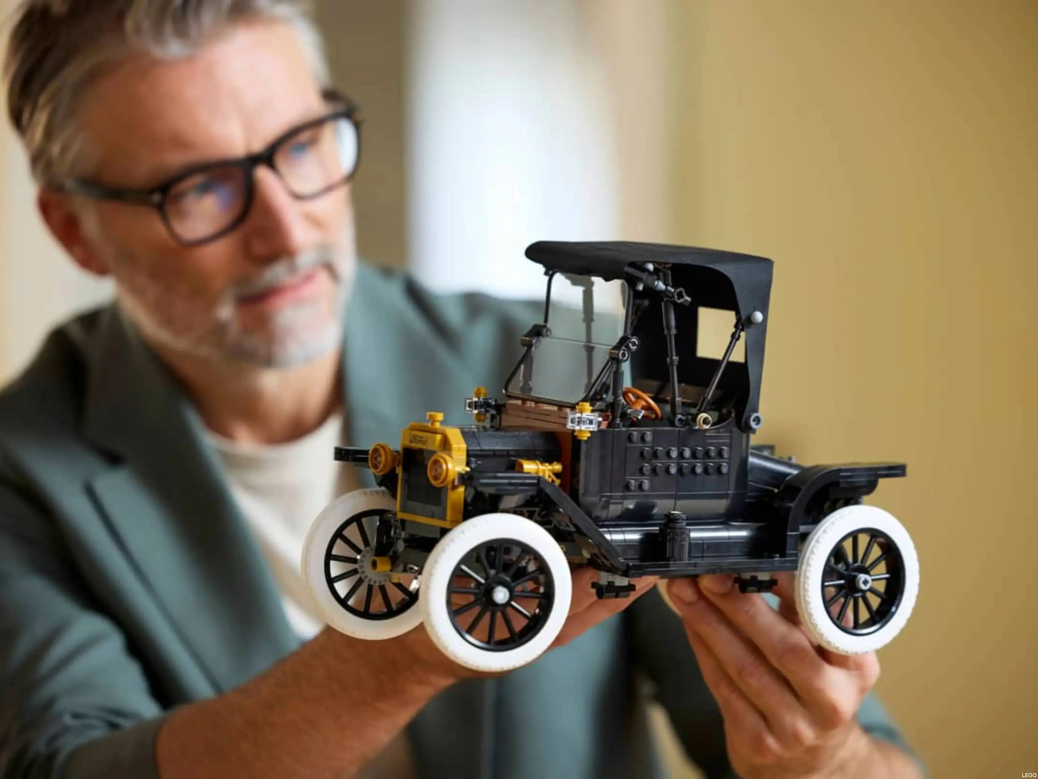 LEGO Icons Ford T