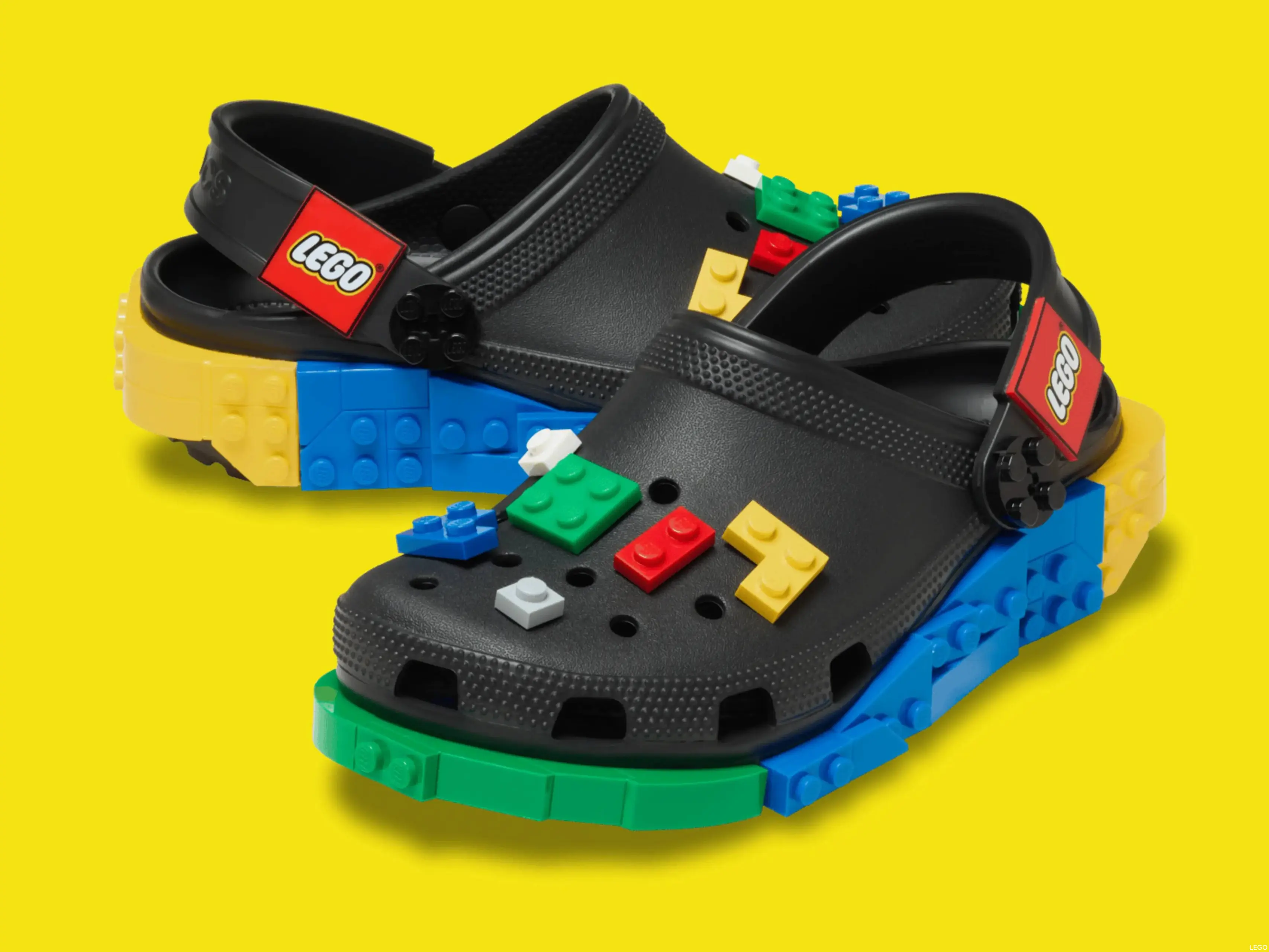 LEGO MAsterbrand Crocs