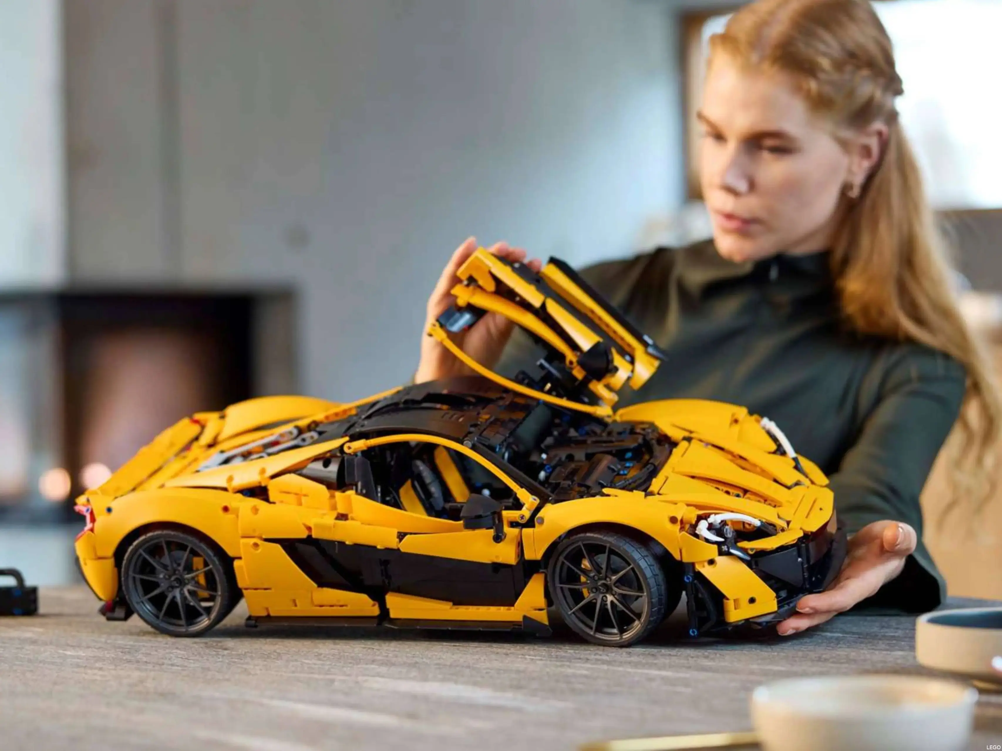 LEGO McLaren P1
