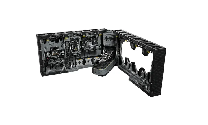 lego batcavef1684245029