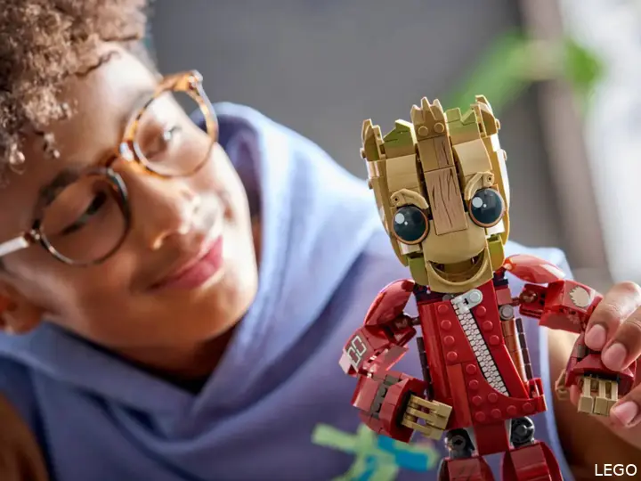 LEGO Groot Ravager suit