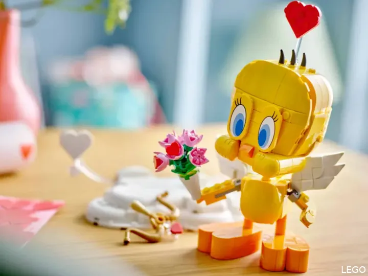 LEGO Sweetheart Tweety Bird 40824