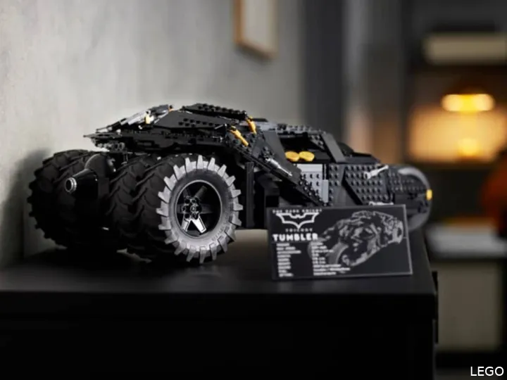 LEGO Batman Tumbler Batmobile
