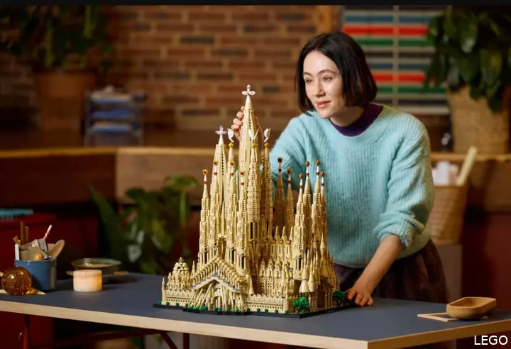 LEGO Sagrada Familia