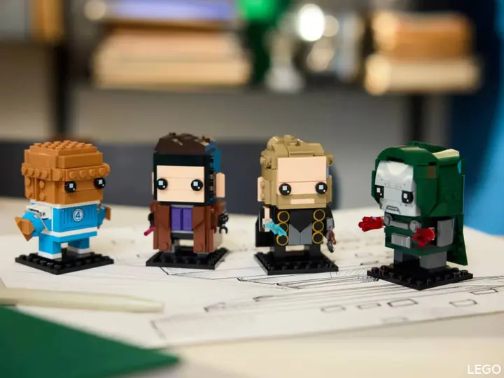 LEGO Marvel Avengers Doomsday Brickheads