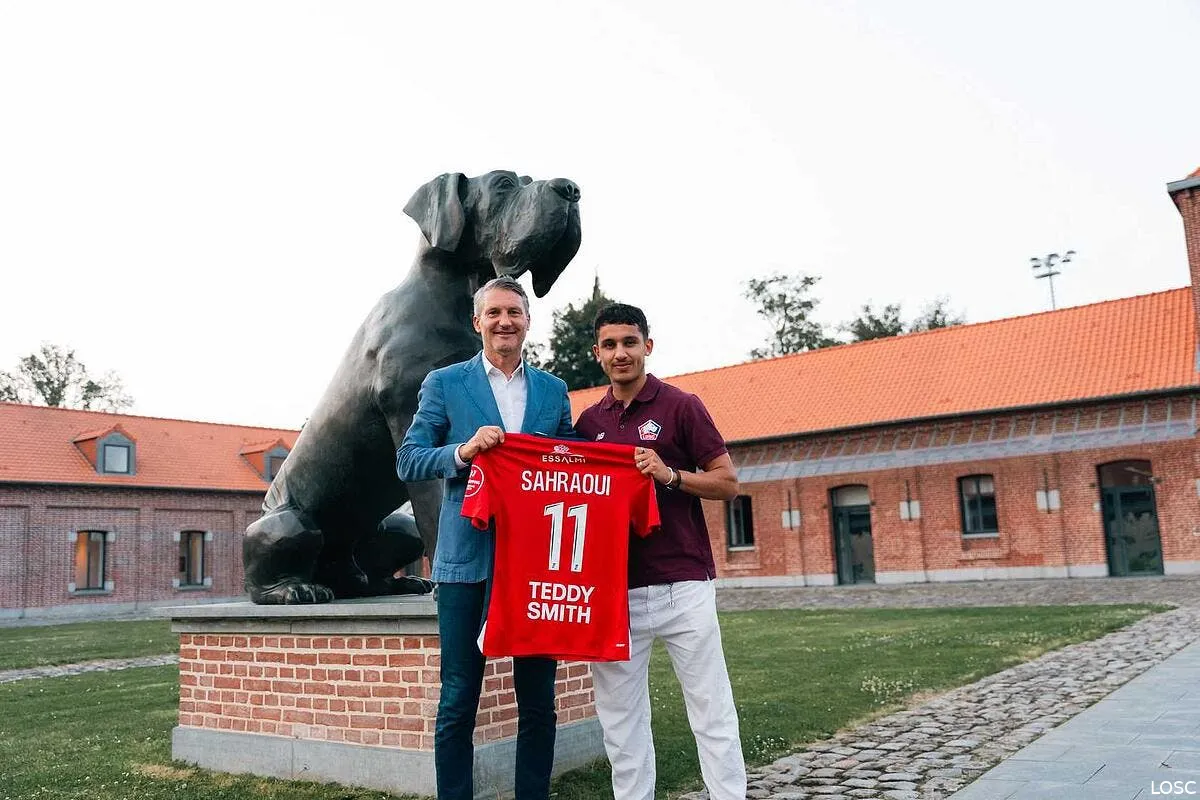 officiel encore une recrue a lille dsc01491 379235