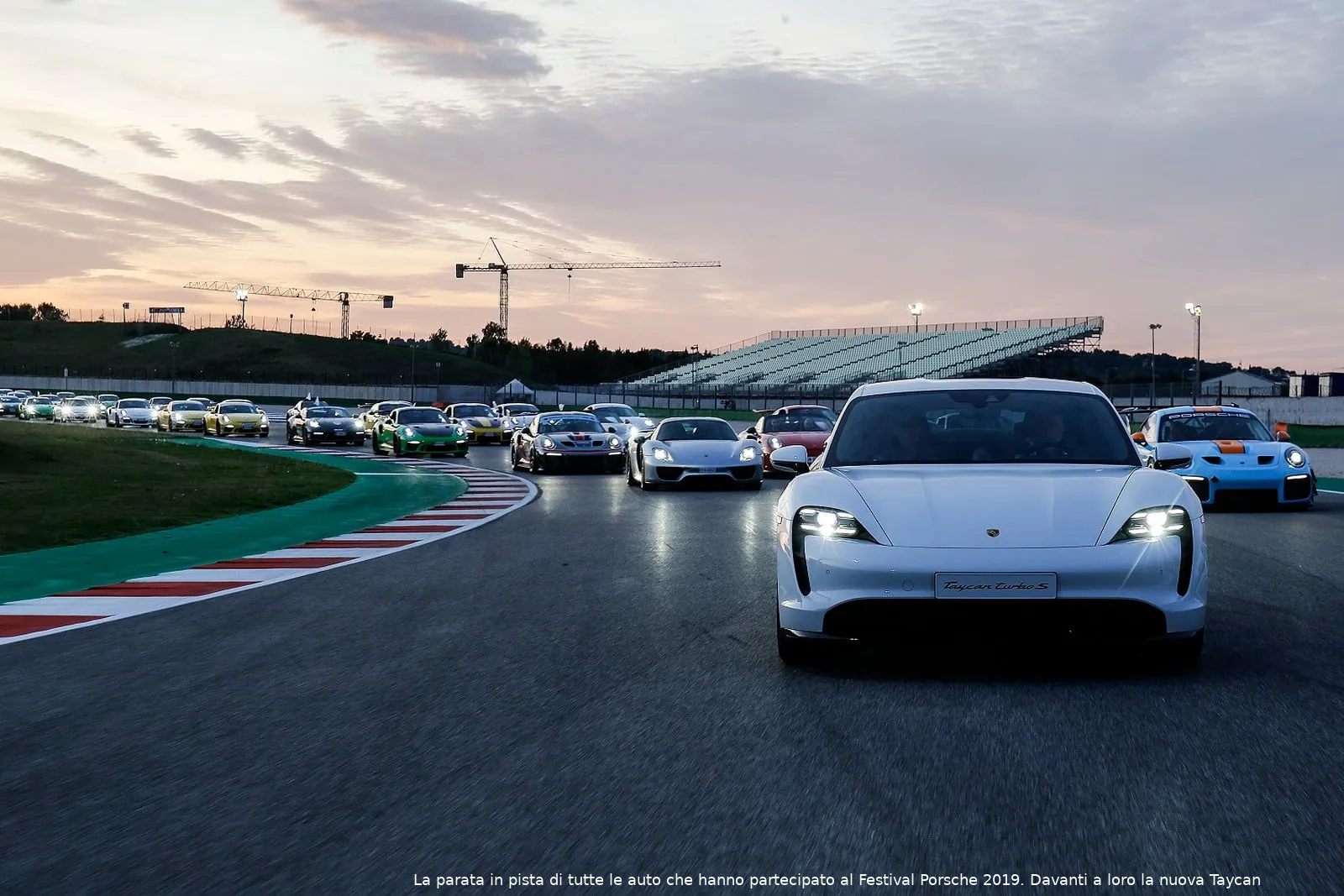 porsche festival parata