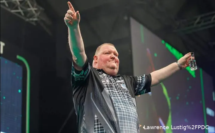 John Henderson sorgte als einer der neun Contender der Premier League 2019 in Aberdeen mit einem 6:6-Unentschieden gegen Michael van Gerwen für einen der emotionalsten und denkwürdigsten Momente in der Geschichte der Turnierserie