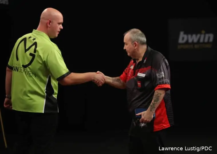 Phil Taylor und Michael van Gerwen<br>