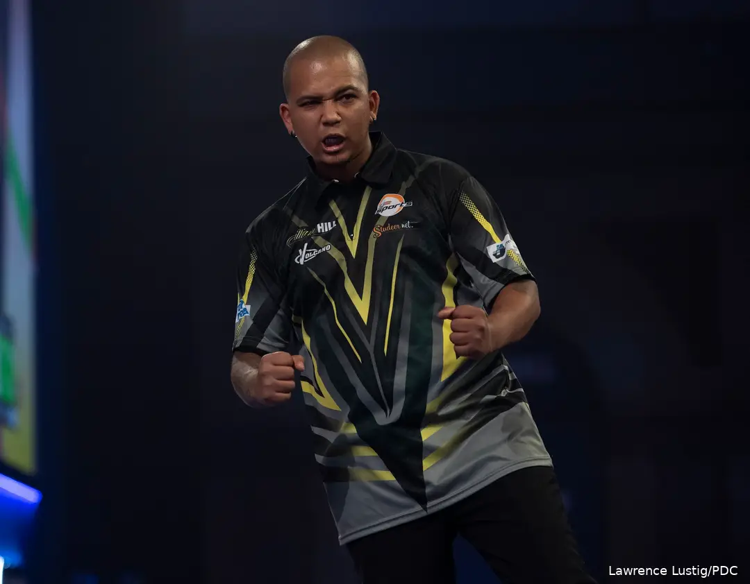 Cameron Carolissen mag voor de tweede keer meedoen aan het WK Darts