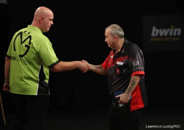 Phil Taylor und Michael van Gerwen<br>
