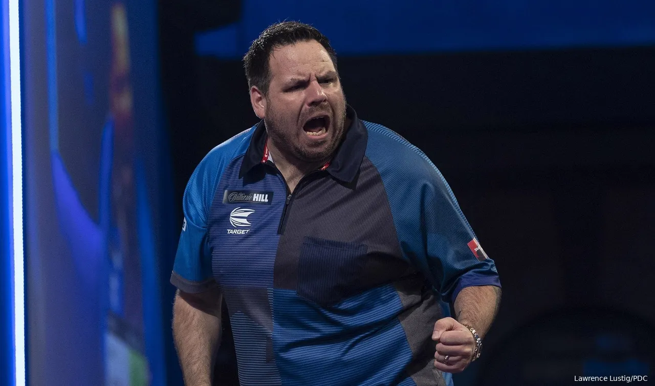 Adrian Lewis ist derzeit nur bei Exhibitions im Einsatz