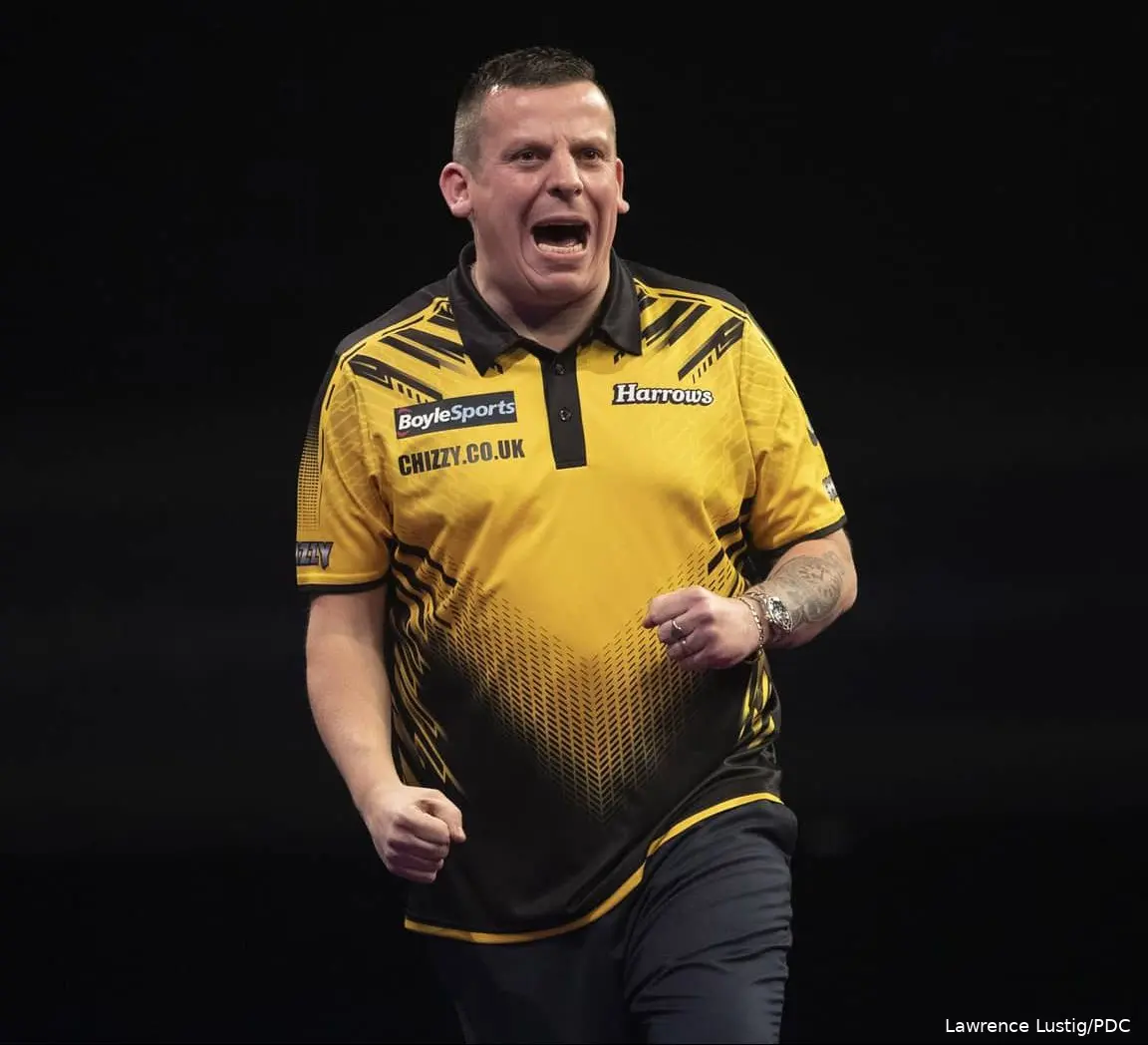 GRANDPRIX RD2 CHISNALL14A e1570654947382