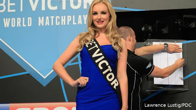charlotte wood betvictor world matchplay day three lawrence lustig pdc 12nnzpnv4q63z10s5ks2sp8c57