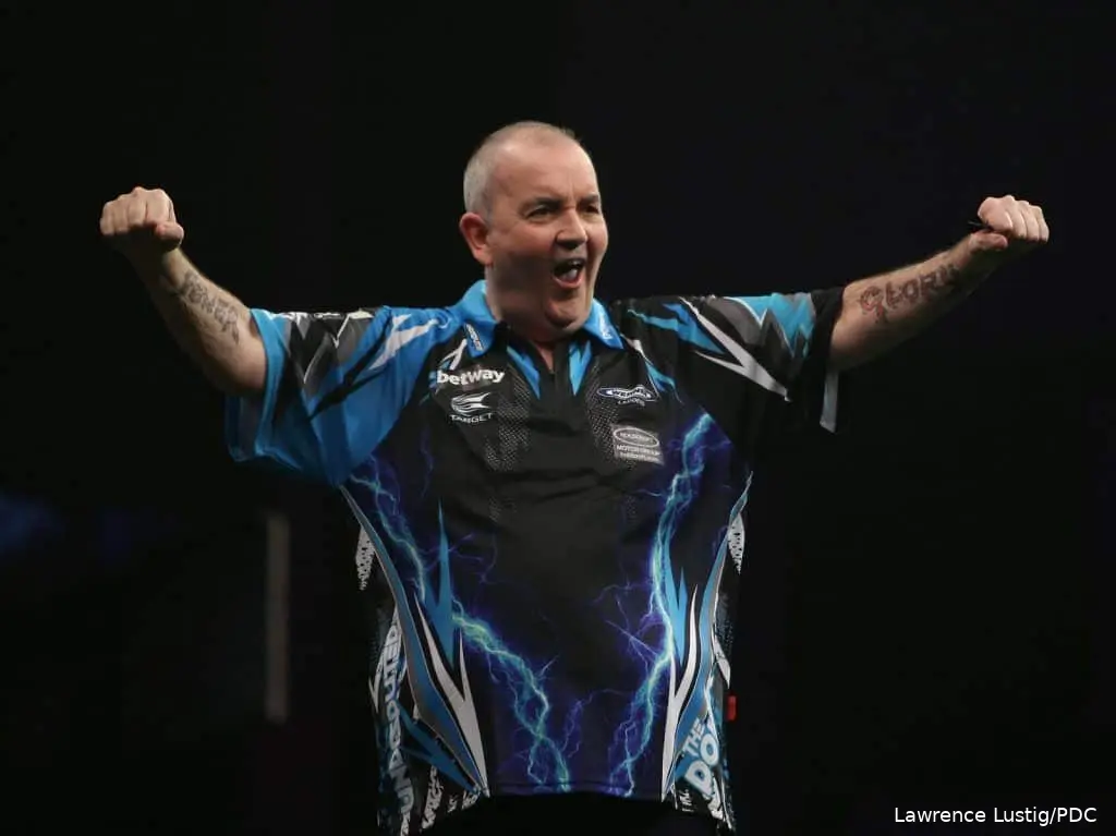 LEEDS TAYLOR13