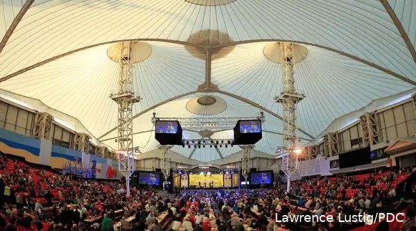 cash converters players championship finals second round lawrence lustig pdc 1mfxbl7zksxdg10ofmjgkky41n