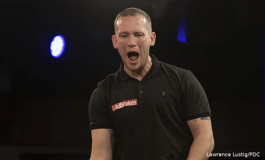 Arron Monk darts UK Open