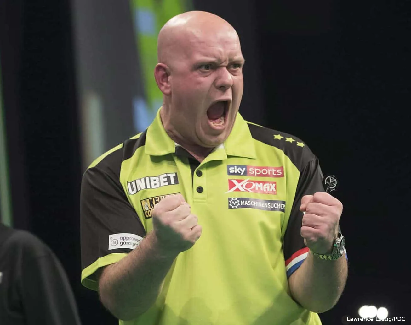 VanGerwenNewcastle 2000 e1549582893511