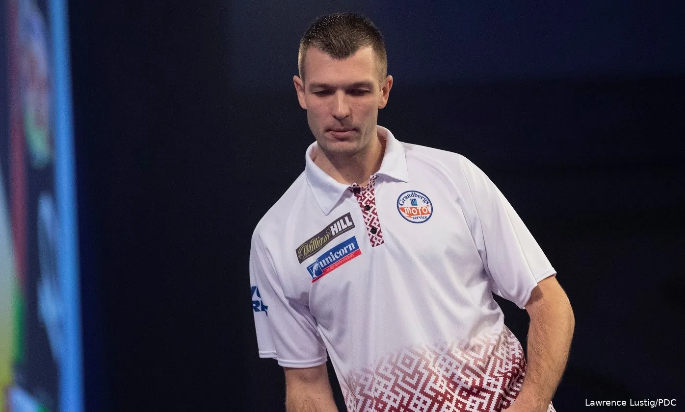 WLDCHAMPS RD1 RAZMA3A