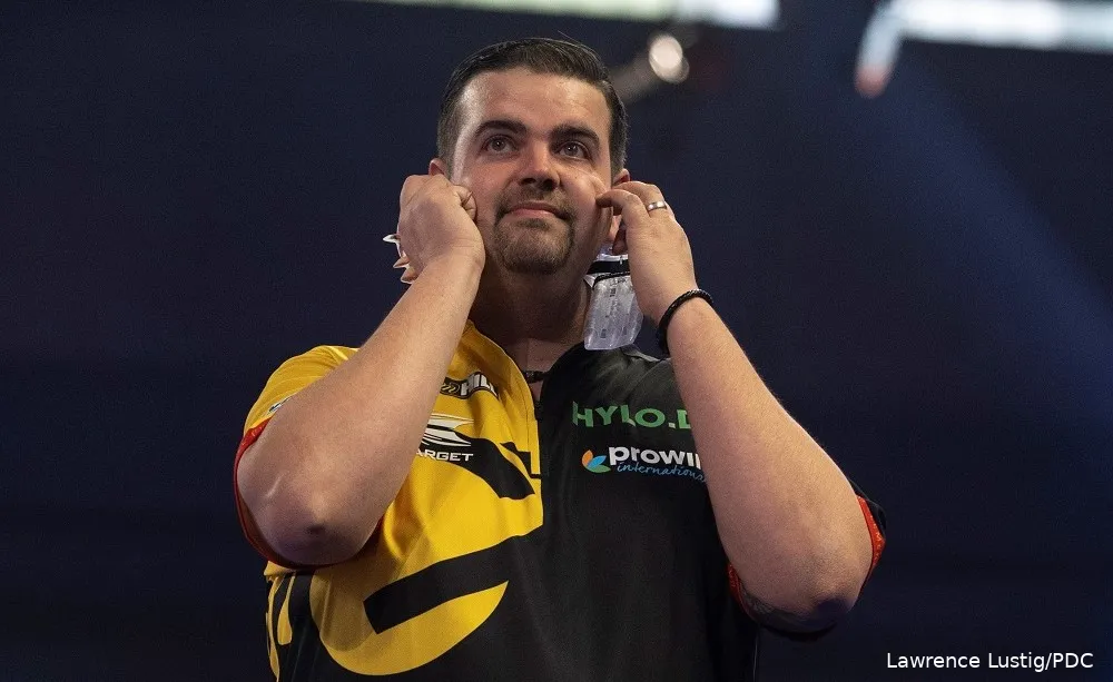 WLDCHAMPS RD3 CLEMENS17A