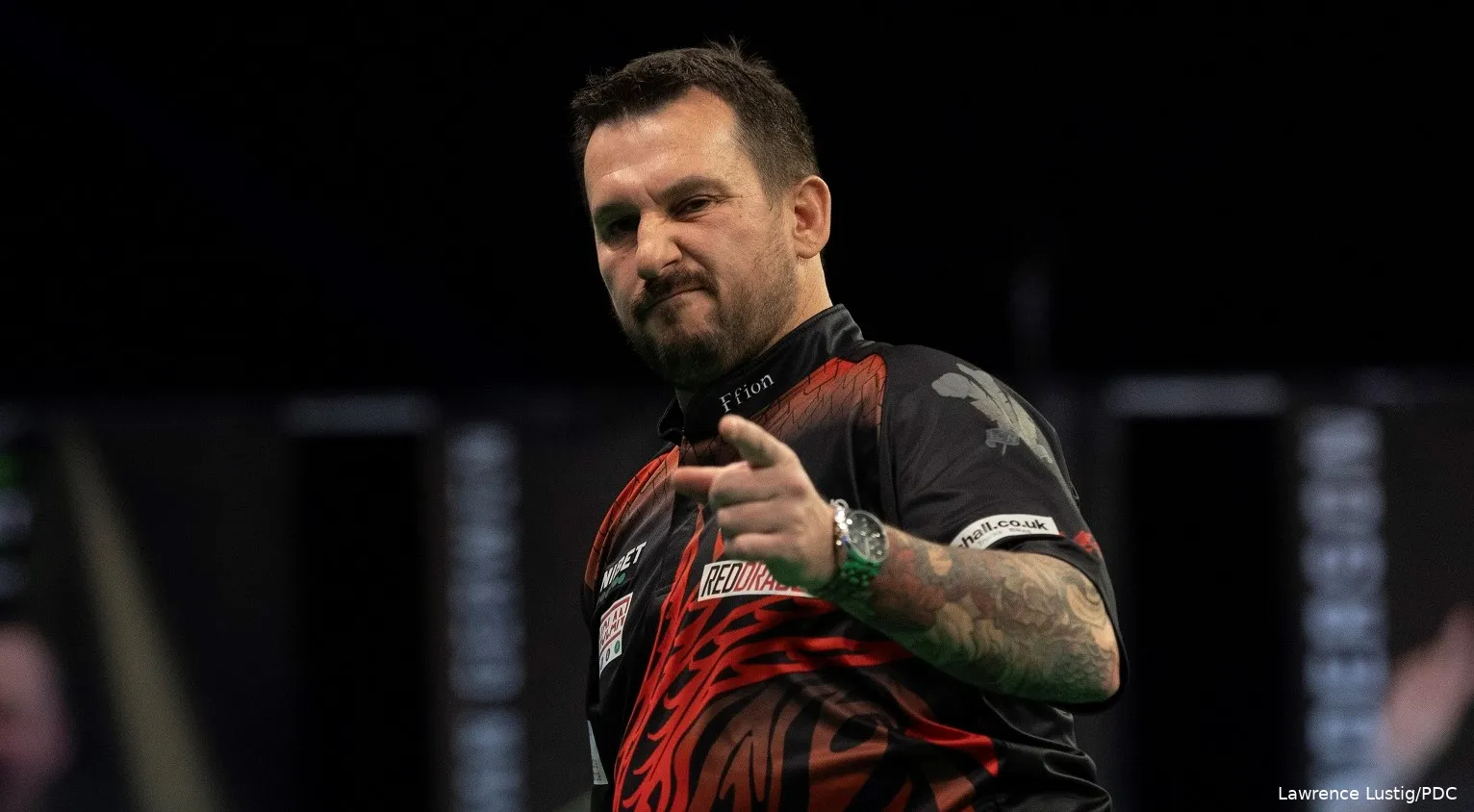 PREMLGE NIGHT1 JONNY CLAYTON2A