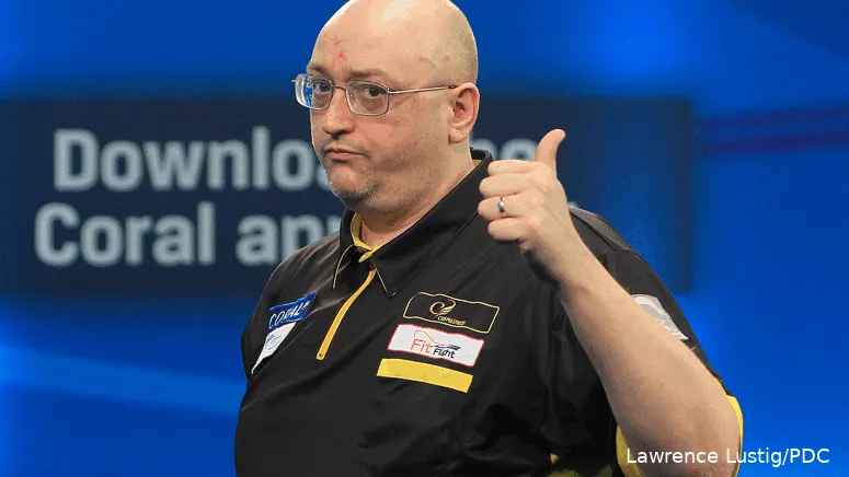 andrew gilding coral uk open day three lawrence lustig pdc z1uidquk98qw14olyo3ul82hx