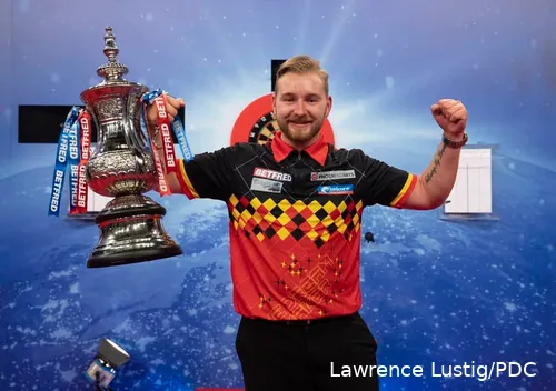 WLDMTCHPLAY FNL VANDENBERGHWINS8A