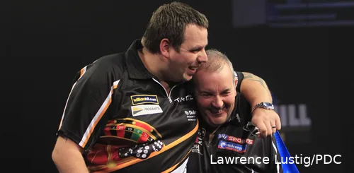 Taylor en Lewis zouden later ook een zeer succesvol duo worden voor Engeland op de World Cup of Darts.