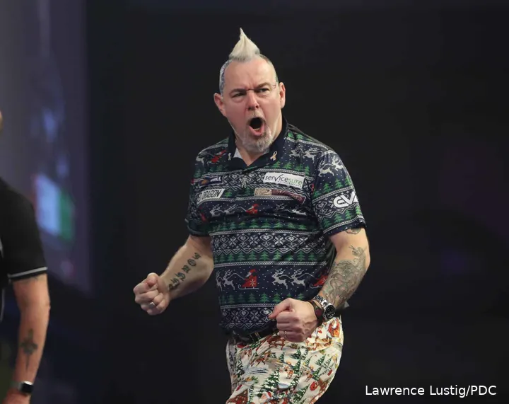 Over foute kersttruien gesproken. Ook Wright heeft ze in huis.