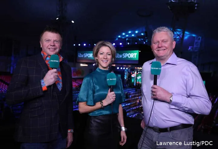Das frühere ITV-Darts-Team: Chris Mason gemeinsam mit Moderatorin Jacqui Oatley und Experte Alan Warriner-Little