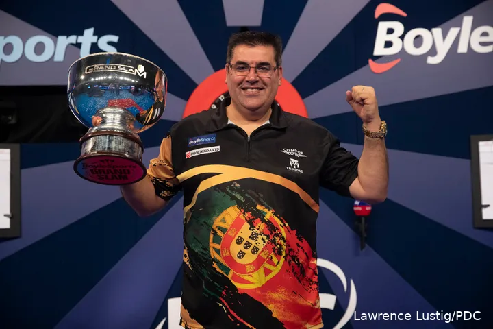 Hij was al de eerste Portugese Players Championship- en Euro Tour-winnaar, maar werd ook de eerste Portugese major-winnaar op de Grand Slam of Darts in 2020