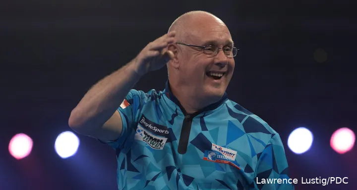 GRANDPRIX RD1 IAN WHITE3A