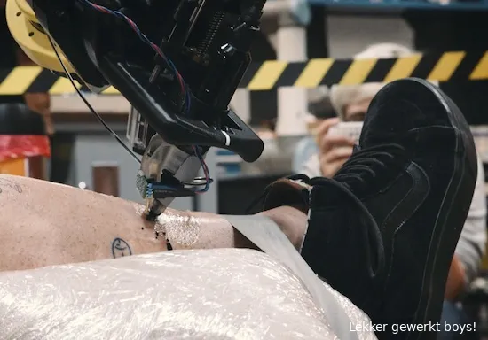 tattoo robot