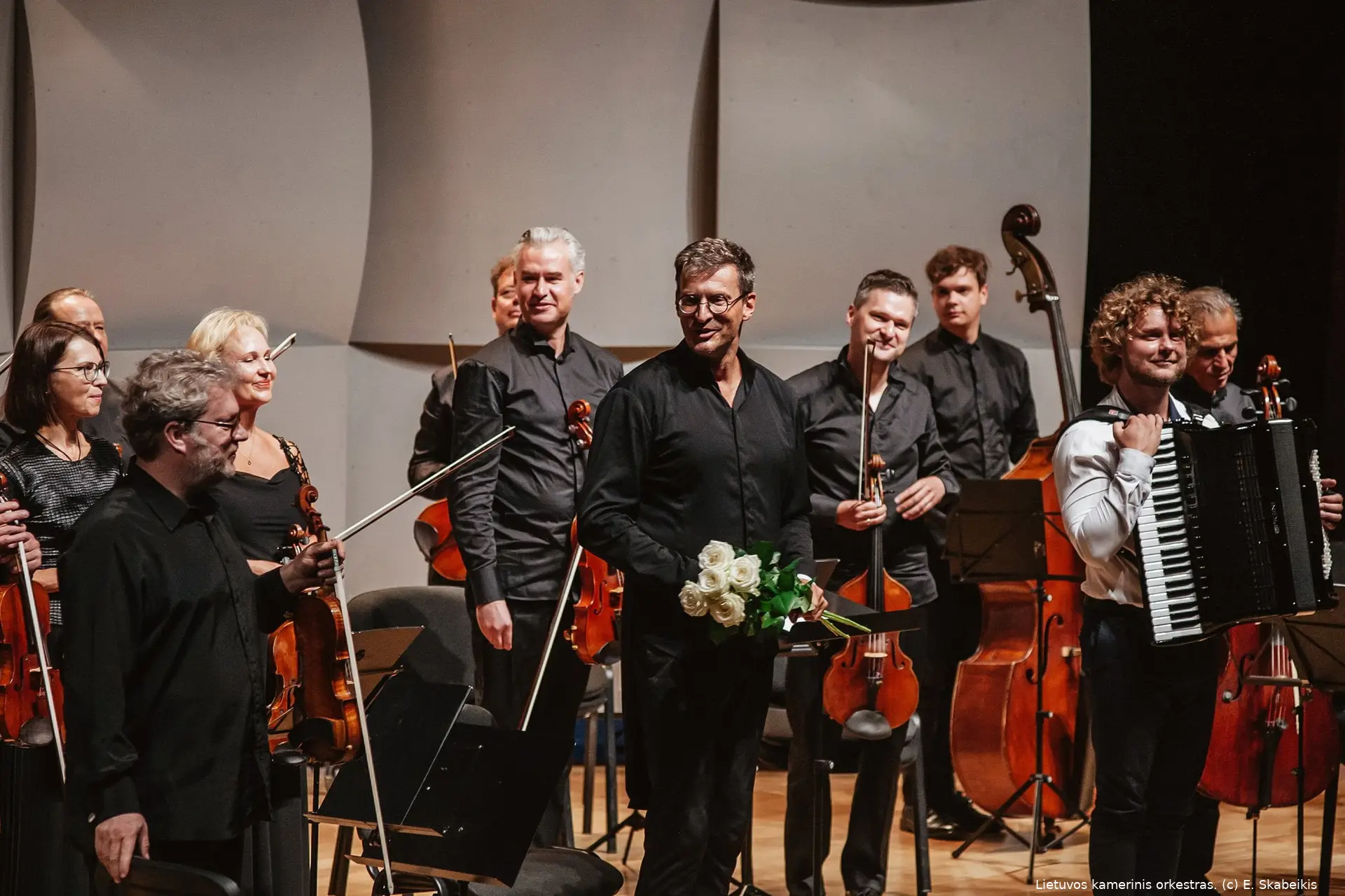 lietuvos kamerinis orkestras c e skabeikis