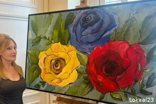 Feestelijke opening expositie bloemschilderijen