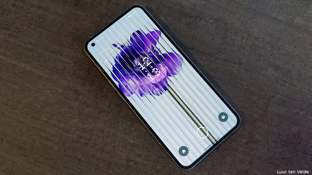 nothing phone 1 review 3f1662637158