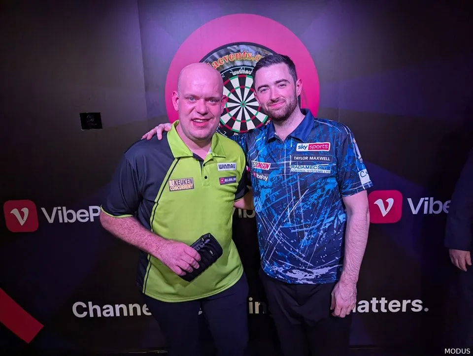 Van Gerwen defeats Luke Humphries in exhibition match ahead of Grand