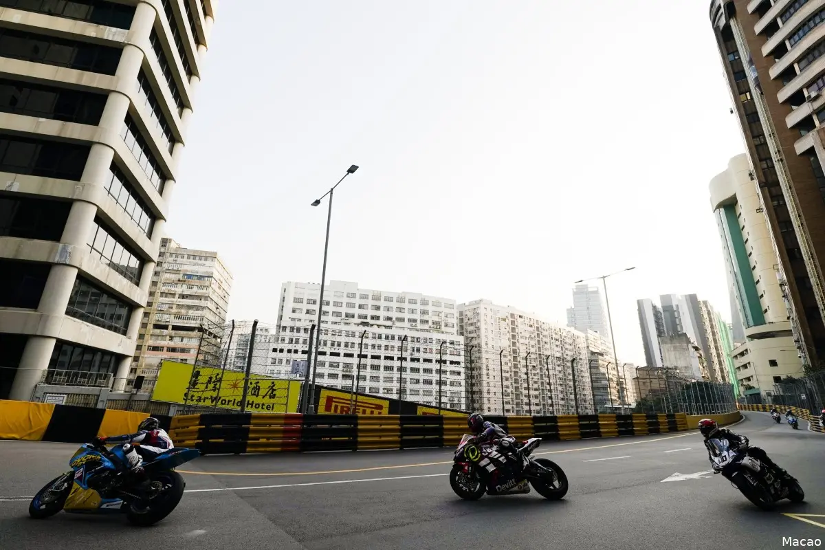 macau gp melco hairpin practice