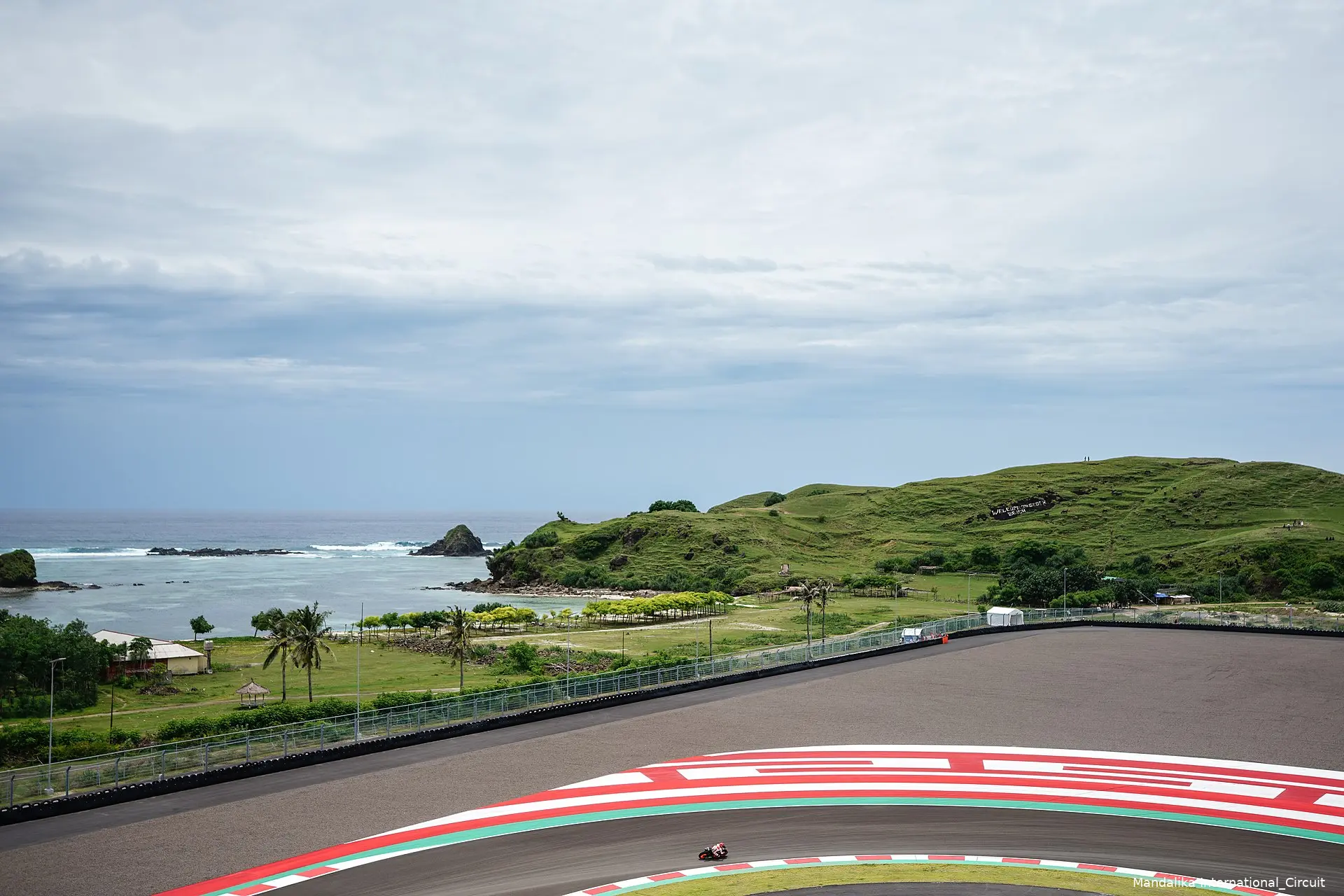 turn 10 mandalika international circuit