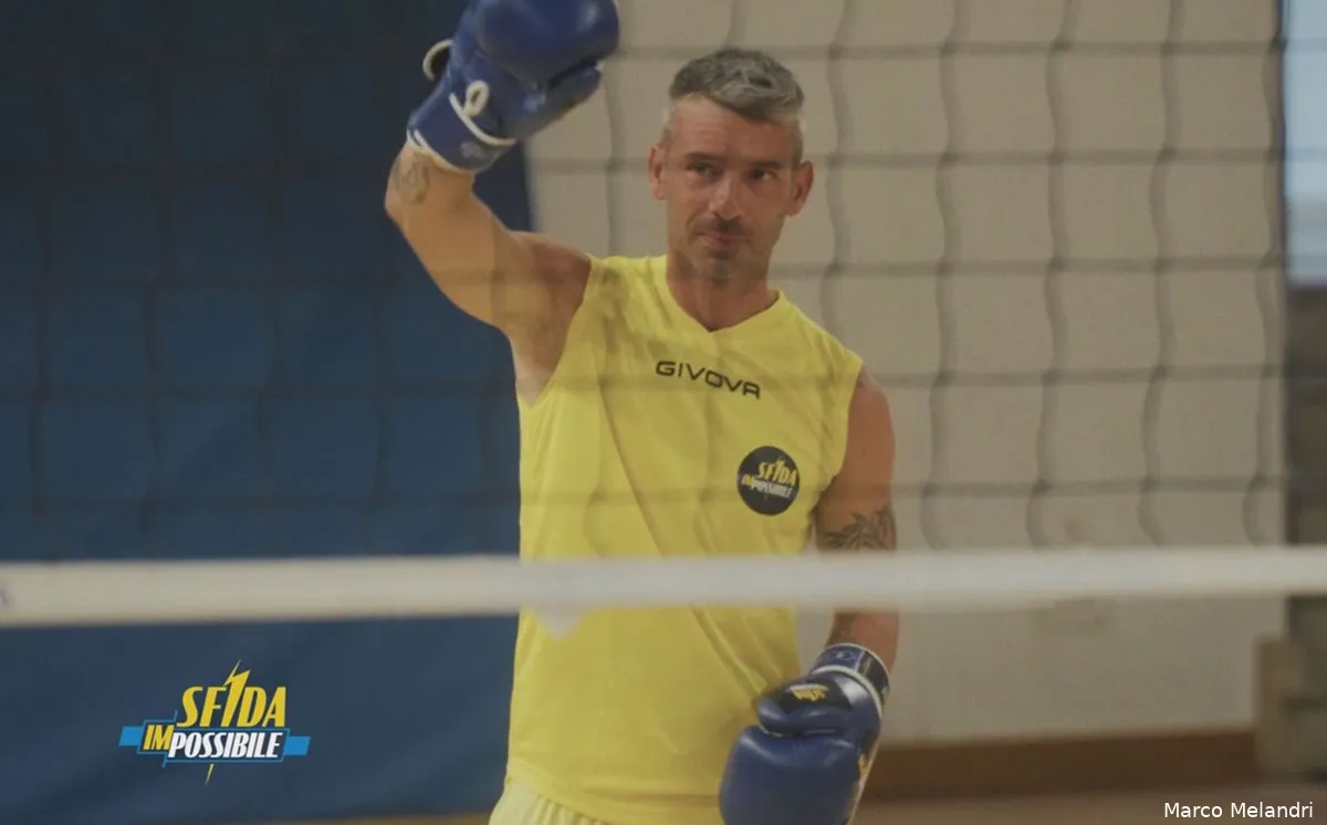 efdaa2a7 d344 421d 8904 31d950914d72 at 3