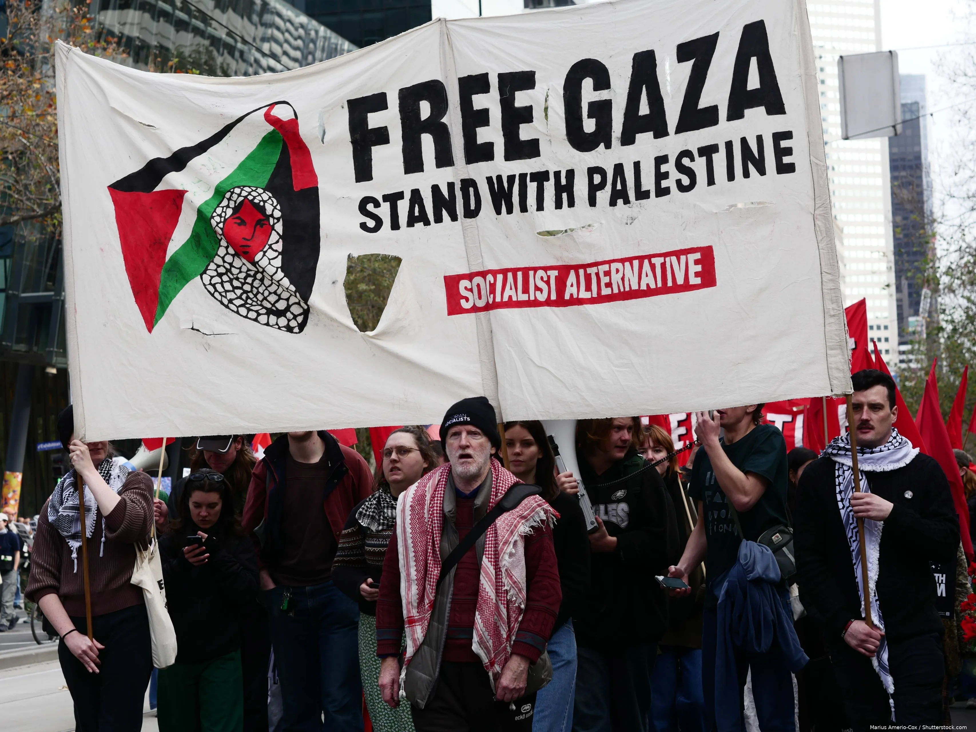 shutterstock_2620511613