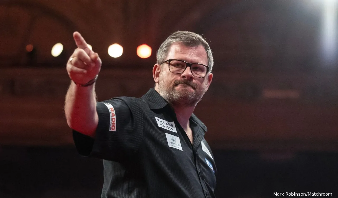 James Wade threw the highest number of 'tops' at the World Grand Prix