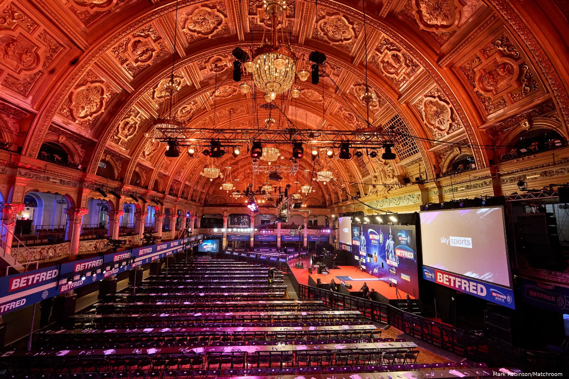 winter-gardens-stage-world-matchplay-1