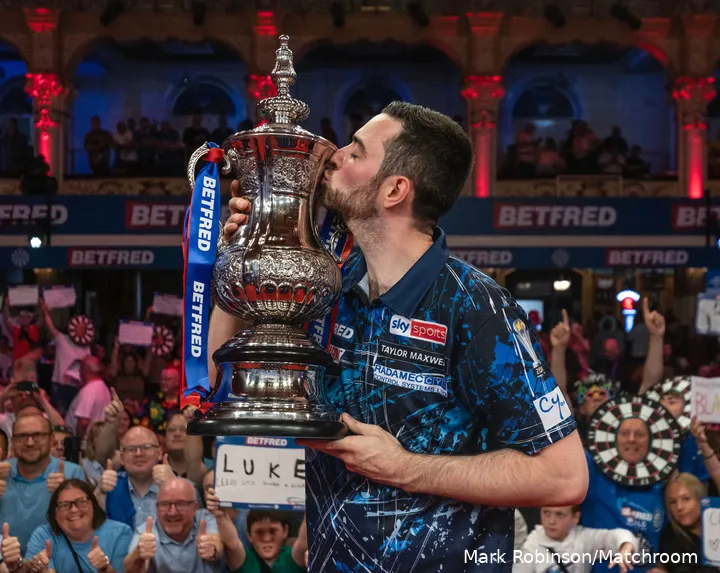 Humphries feiert seinen Sieg beim World Matchplay