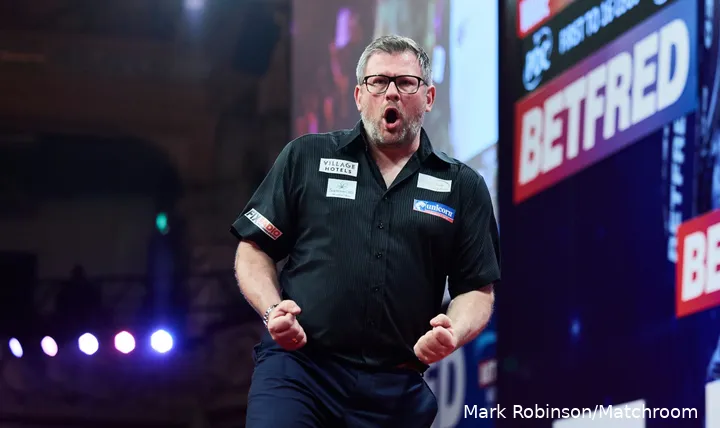 James Wade in actie op de World Matchplay