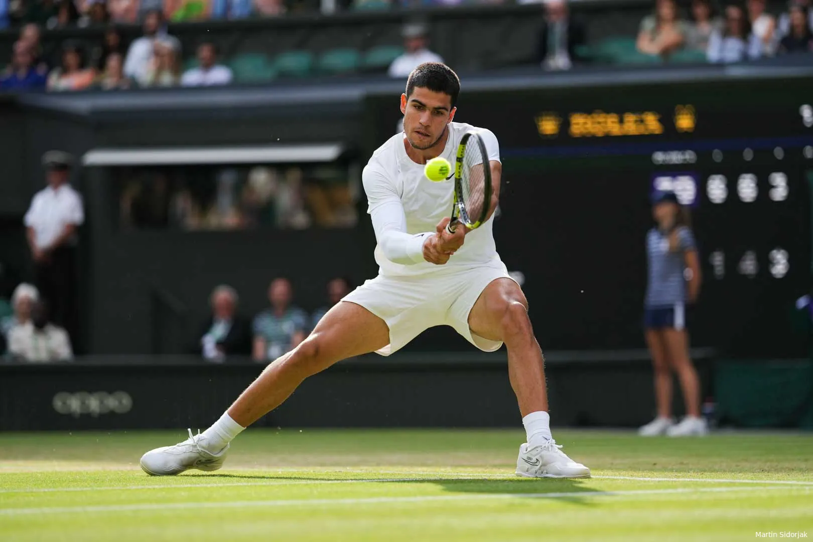 Alcaraz Carlos Wimbledon2022 MartinSidorjak8
