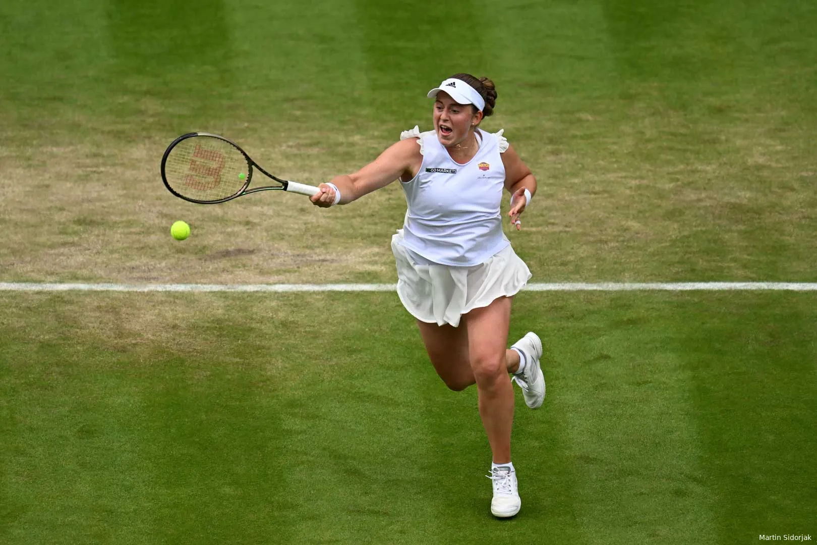 Ostapenko Jelena Wimbledon2022 MartinSidorjak4